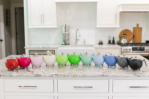 A variety of colors of the Bella Ronde double walled teapot!