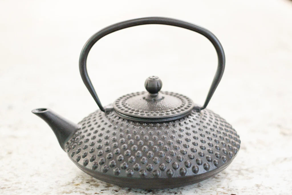 Teapot Cast Iron  Xilin 1.25 Liter Black